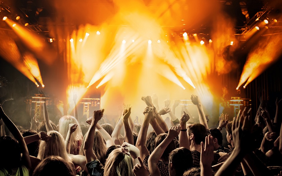 Heading to Holiday in America? This is How We Party in the U.S. – TLVnights Blog